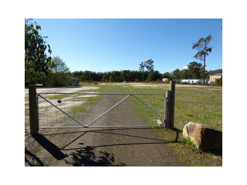 75 Ten Mile Track, Scottsdale TAS 7260