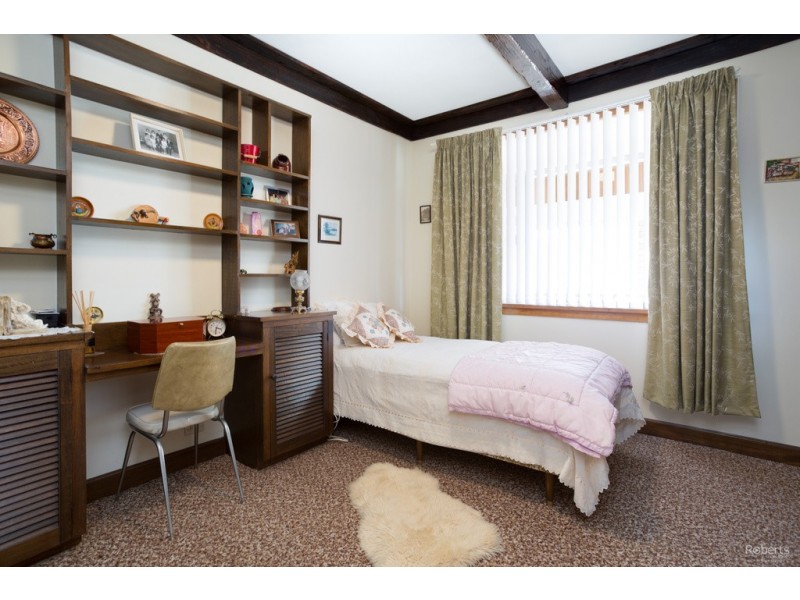 15 Cherry Road, Trevallyn TAS 7250