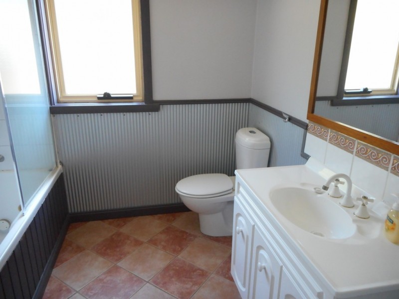 28 Hiawatha Street, Norwood TAS 7250