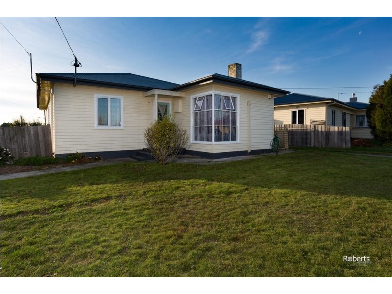 2 Eyre Street, Mayfield TAS 7248