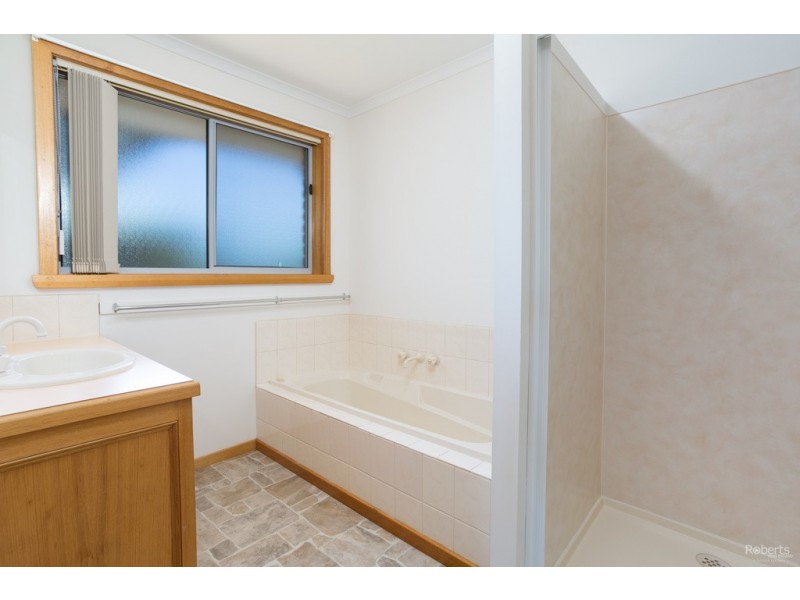 24 Bimbimbi Avenue, Prospect Vale TAS 7250