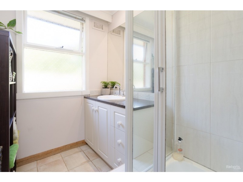 24 Emma Street, West Launceston TAS 7250