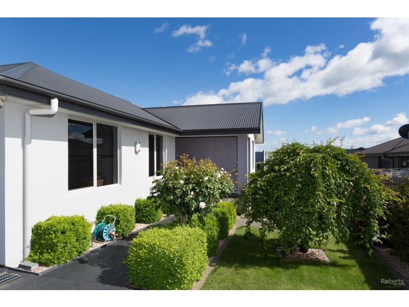 108 Mount Stuart Drive, Newnham TAS 7248