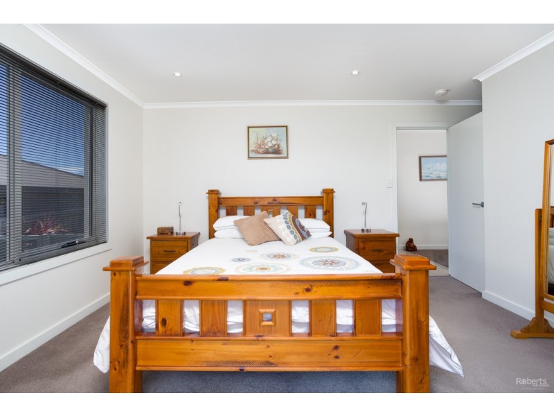 108 Mount Stuart Drive, Newnham TAS 7248