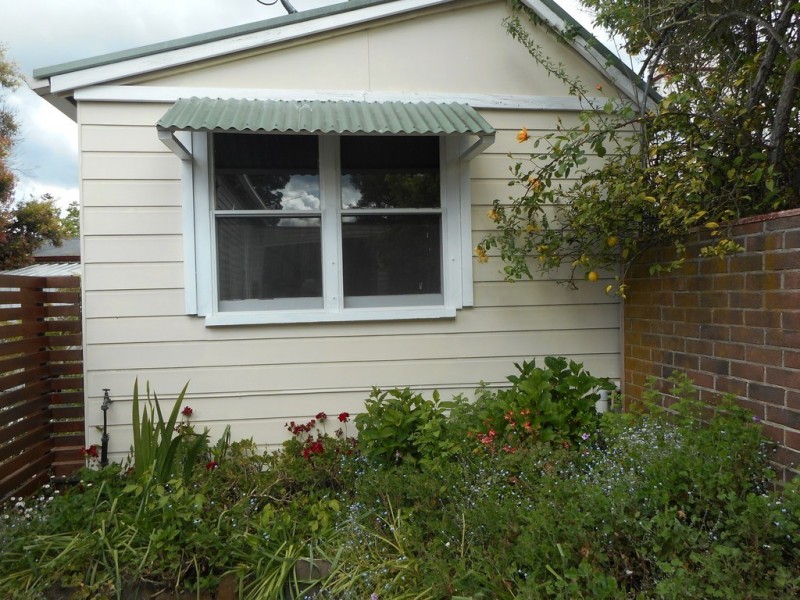 11 Dowling Street, Launceston TAS 7250