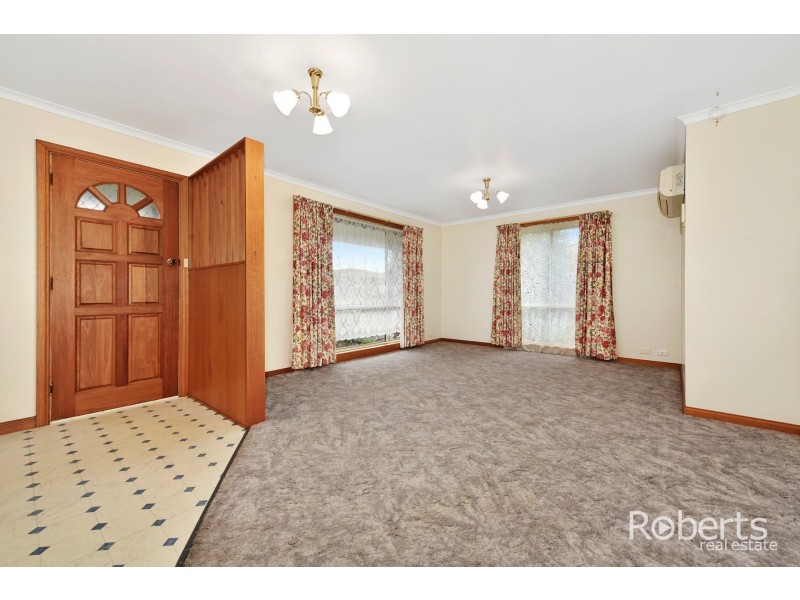 2/19 Cheltenham Way, Prospect Vale TAS 7250