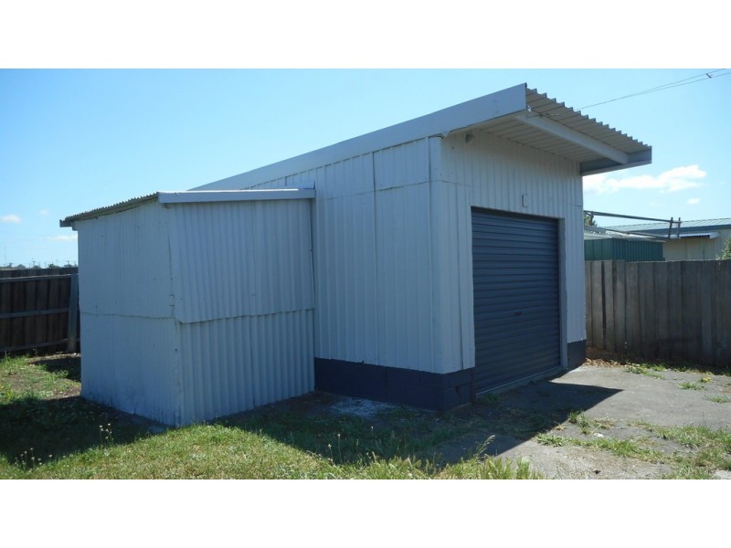 2 Eyre St, Mayfield TAS 7248