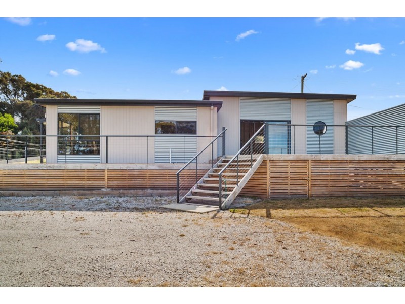 3 Davies Street, Weymouth TAS 7252