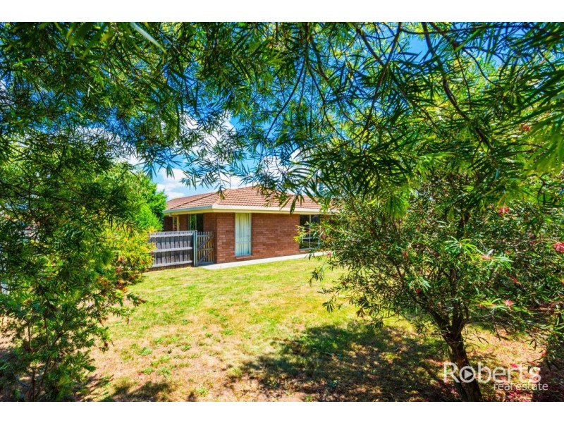 1 Bronzewing Avenue, Newnham TAS 7248