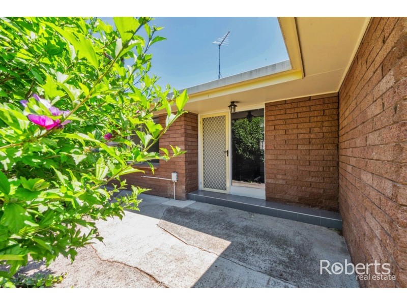 1 Bronzewing Avenue, Newnham TAS 7248