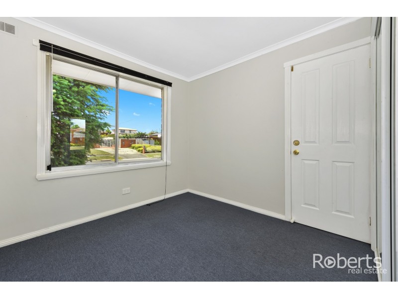 1 Bronzewing Avenue, Newnham TAS 7248