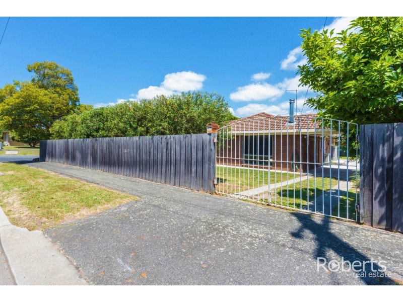 1 Bronzewing Avenue, Newnham TAS 7248