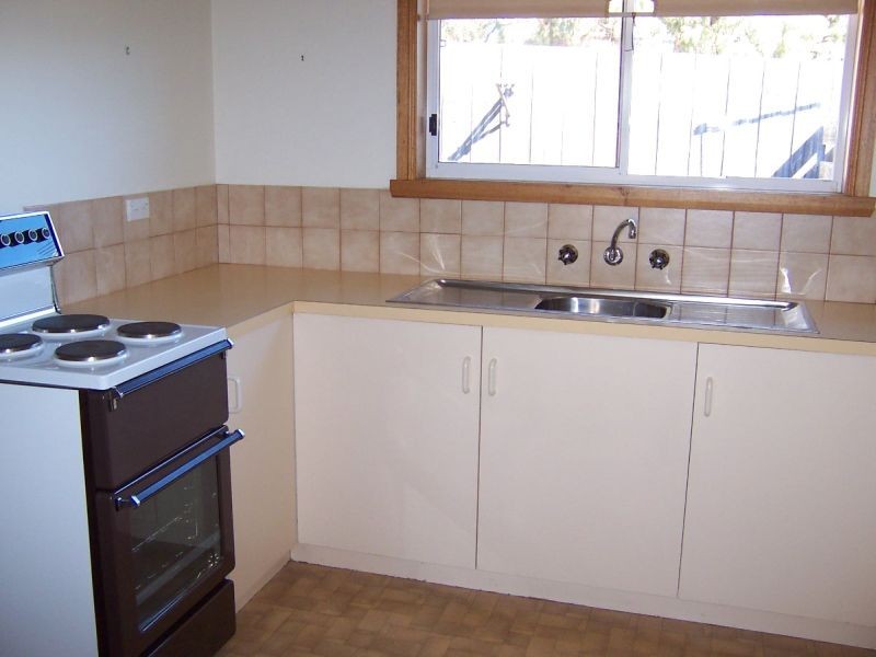 8/3 Youngtown Avenue, Youngtown TAS 7249