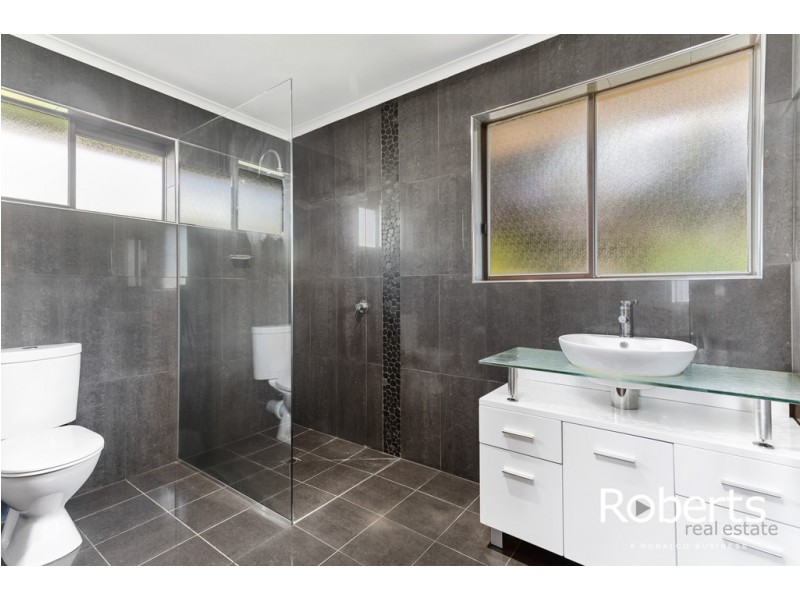 26 Whitford Grove, Trevallyn TAS 7250