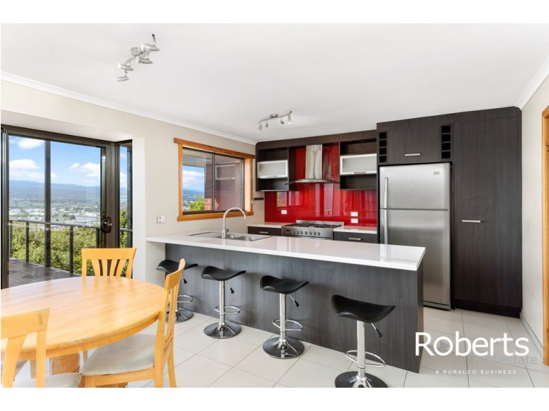 26 Whitford Grove, Trevallyn TAS 7250