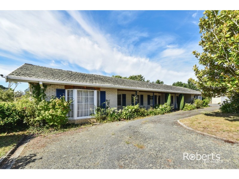 10 Downing Street, Riverside TAS 7250