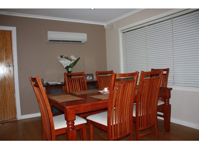 4 Swan Street, Newnham TAS 7248