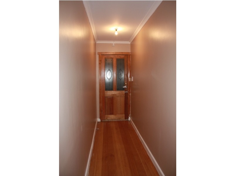 4 Swan Street, Newnham TAS 7248