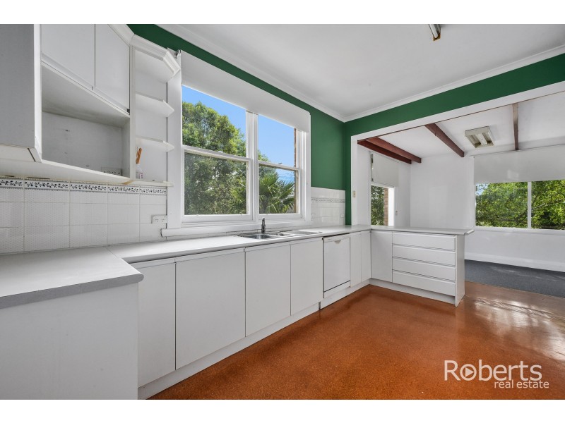 75 Gascoyne Street, Kings Meadows TAS 7249