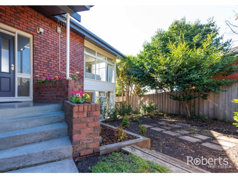 8 Luxmore Place, Prospect TAS 7250