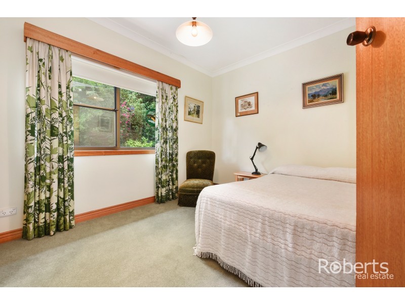 11C Churchill Cres, Newstead TAS 7250