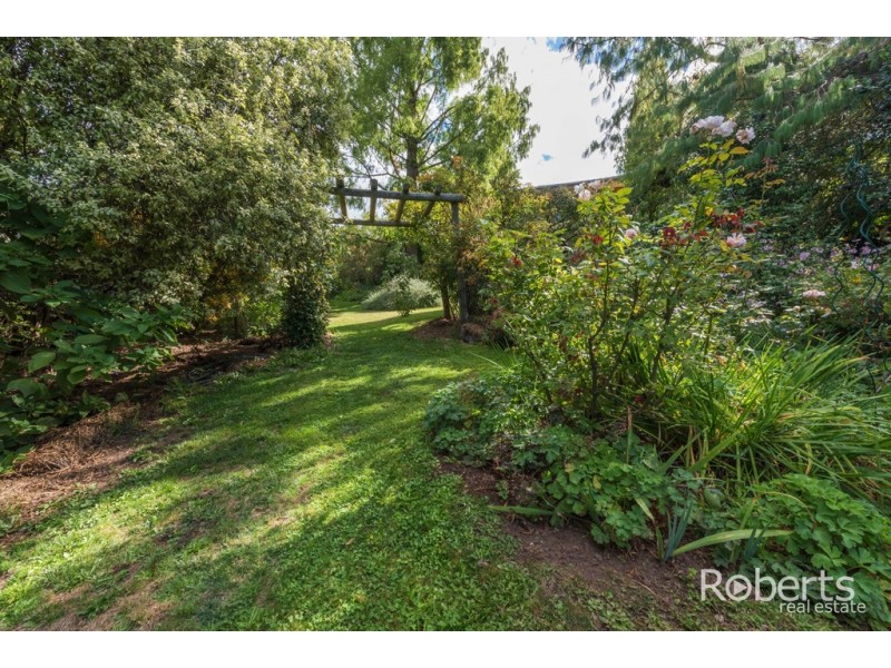 11C Churchill Cres, Newstead TAS 7250