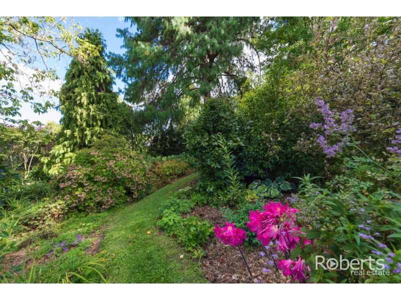 11C Churchill Cres, Newstead TAS 7250