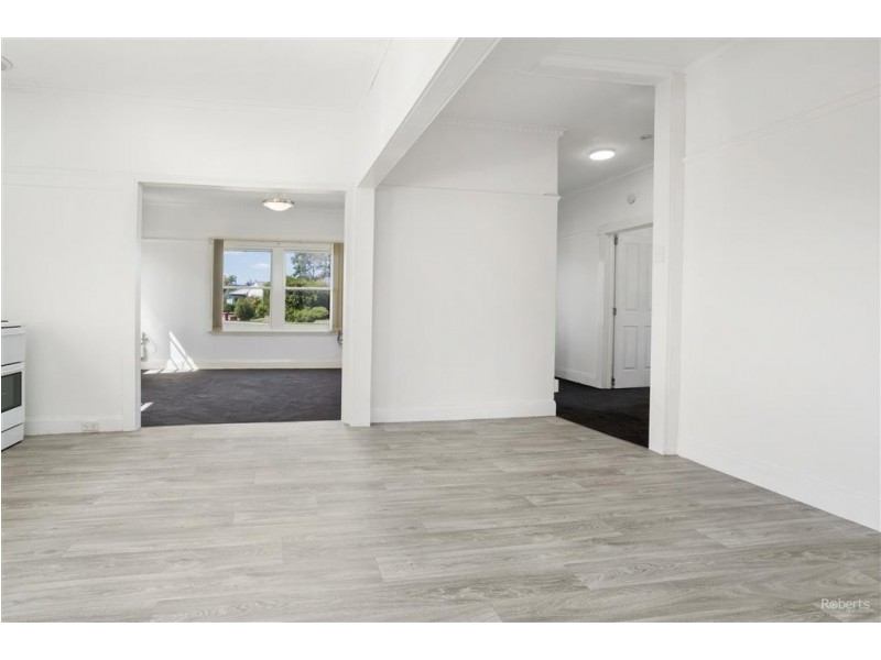 19 Rowan Avenue, Newstead TAS 7250