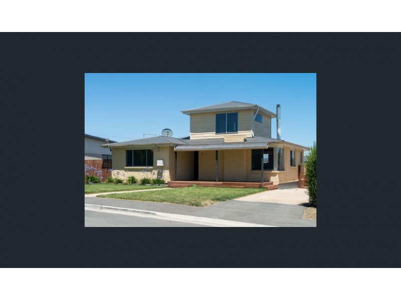 6 Norfolk Street, St Leonards TAS 7250