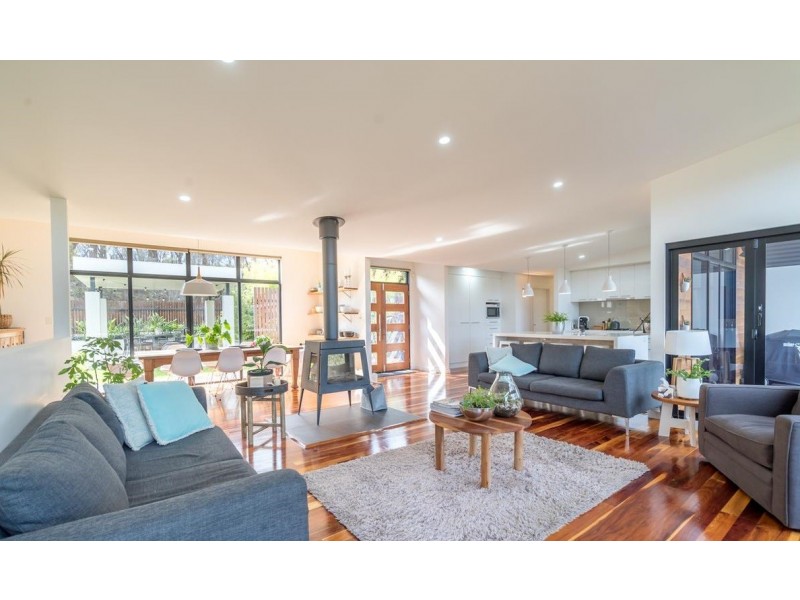 5 Lakeview Court, Blackstone Heights TAS 7250