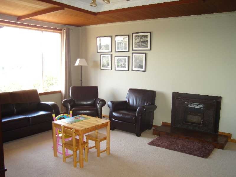 5 Mimosa Place, Youngtown TAS 7249