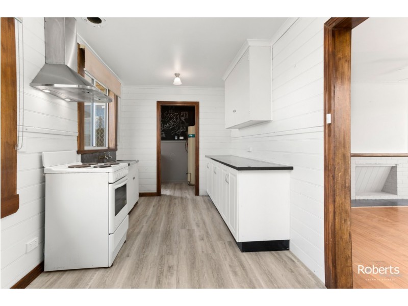 2 Regent Street, Waverley TAS 7250