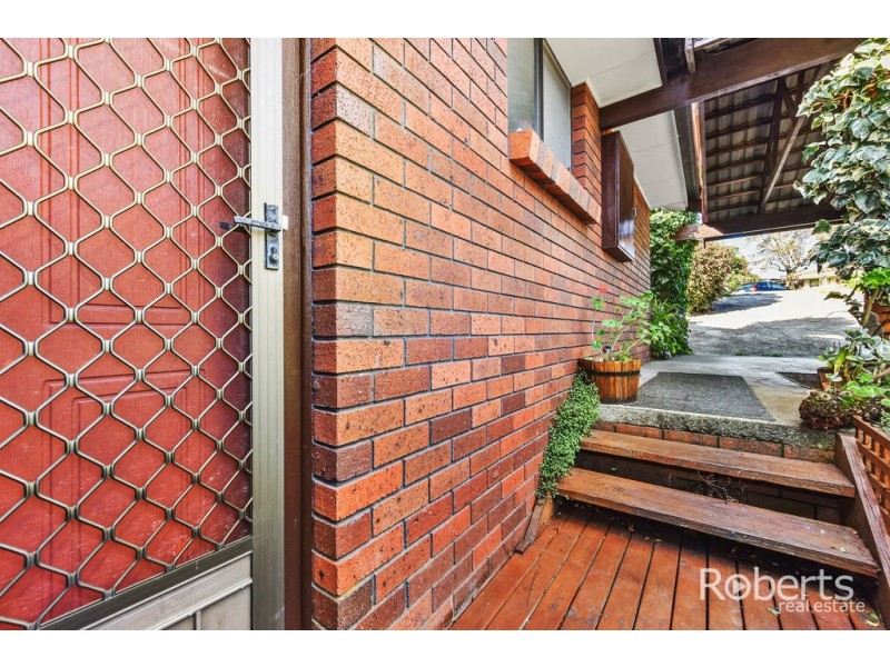 1and2/2 Sophie Place, West Launceston TAS 7250