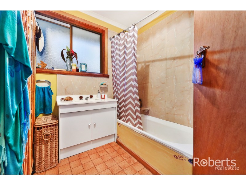 1and2/2 Sophie Place, West Launceston TAS 7250