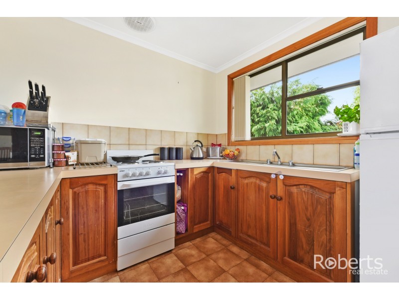1and2/14 Commodore Drive, Newnham TAS 7248