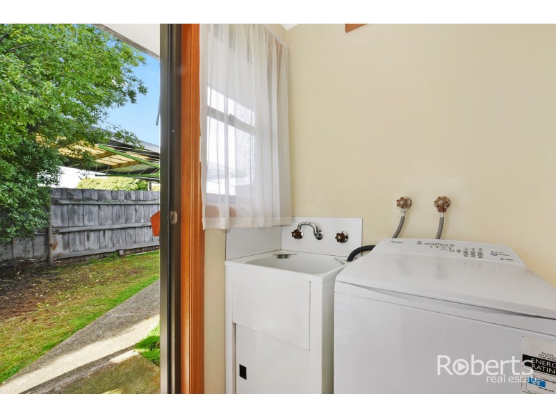 1and2/14 Commodore Drive, Newnham TAS 7248