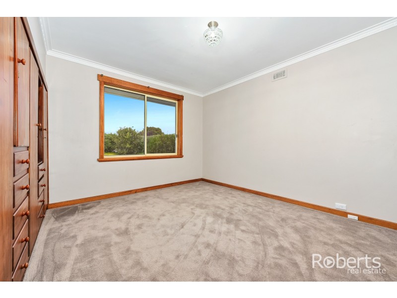 14 Chestnut Road, Youngtown TAS 7249