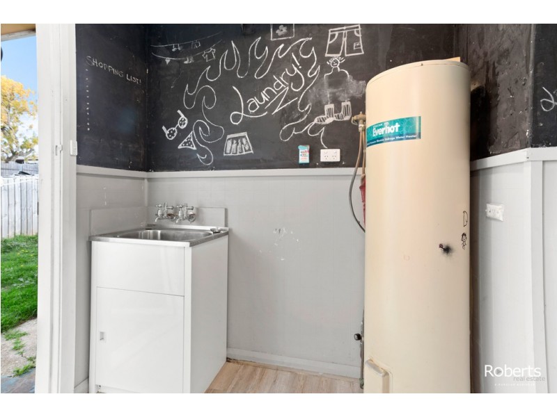 2 Regent St, Waverley TAS 7250