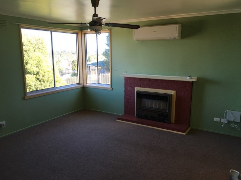 4 Emerald Place, Ravenswood TAS 7250