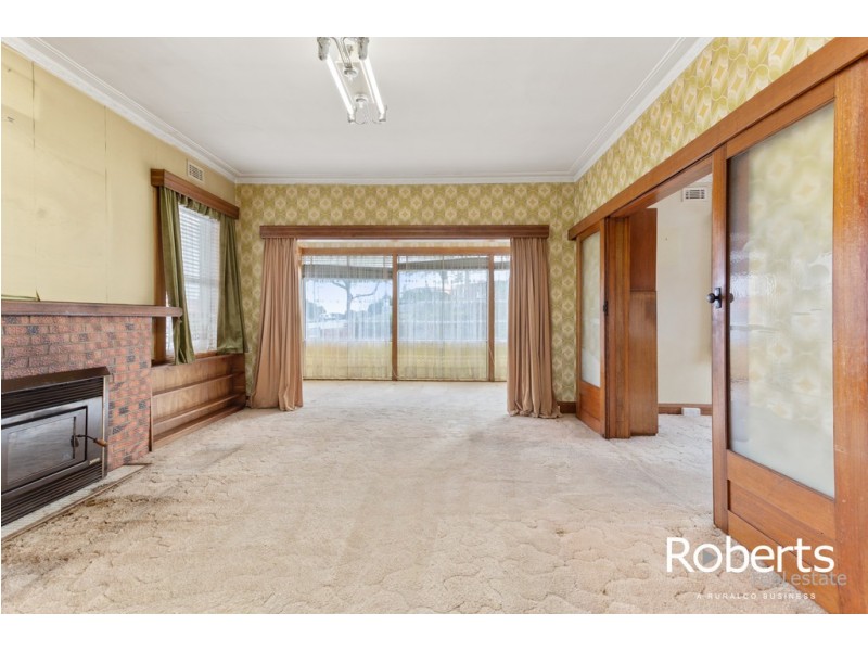 1 Wildor Crescent, Mowbray TAS 7248