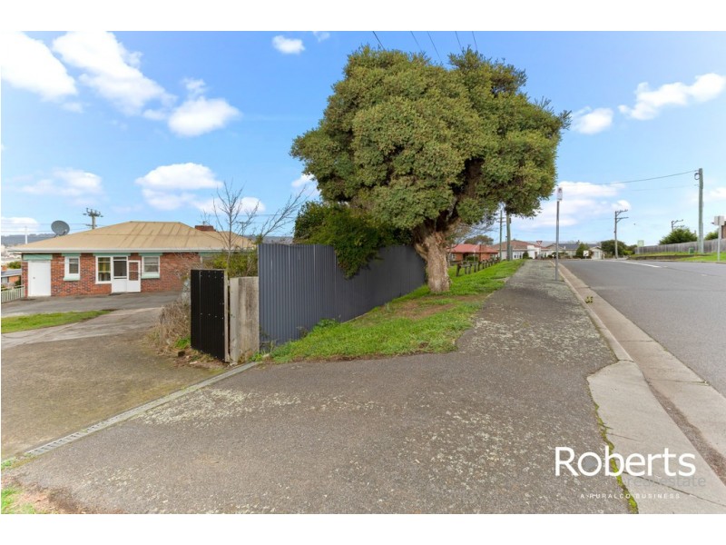 1 Wildor Crescent, Mowbray TAS 7248