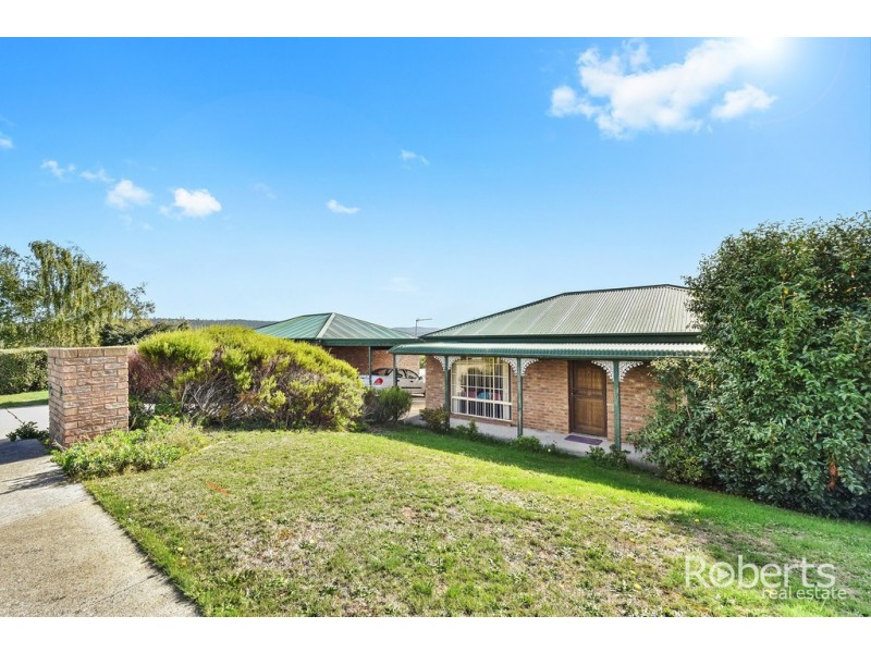 2/68 Las Vegas Drive, Prospect Vale TAS 7250