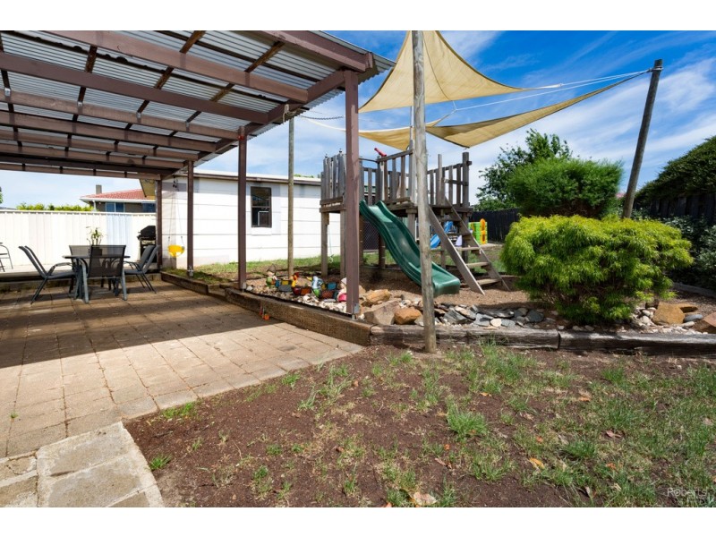 12 Emita Parade, Waverley TAS 7250