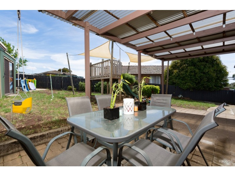 12 Emita Parade, Waverley TAS 7250