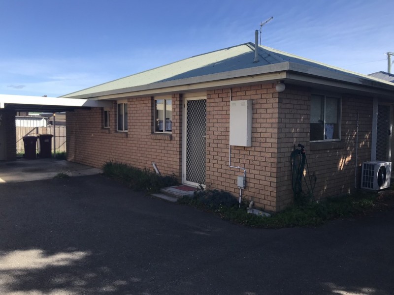 2/3 Foch Street, Mowbray TAS 7248