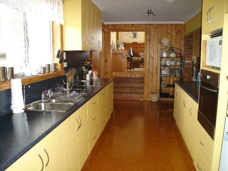 4 Dean Street, Ravenswood TAS 7250