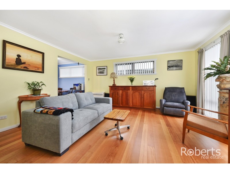 16 Ernest Street, Beauty Point TAS 7270