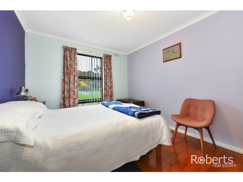 16 Ernest Street, Beauty Point TAS 7270