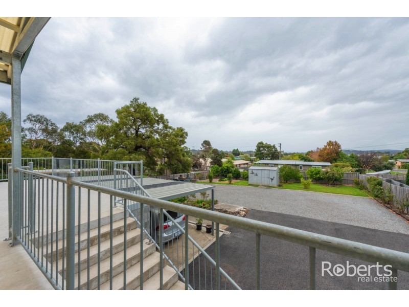 16 Ernest Street, Beauty Point TAS 7270