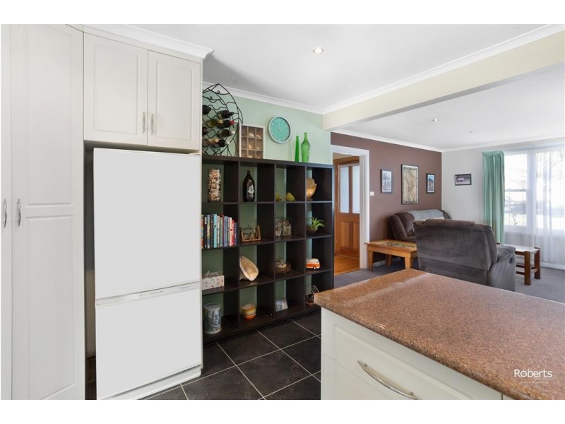 81 West Goderich Street, Deloraine TAS 7304